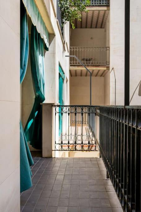 Amplio Apartamento Citycenter Кордова Экстерьер фото
